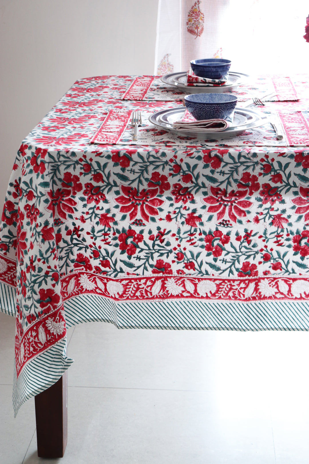 Crimson Dawn floral tablecloth - 6 seater block print table cloth - 60x90 inches