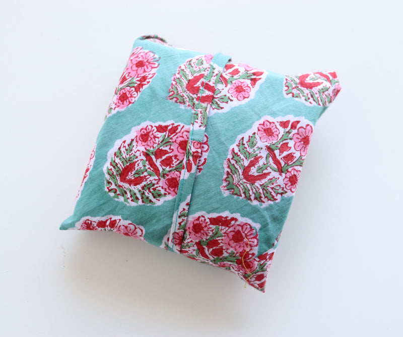 Set of 6 coasters in a bag - Reversible block print quilted coasters - Turquoise Boota