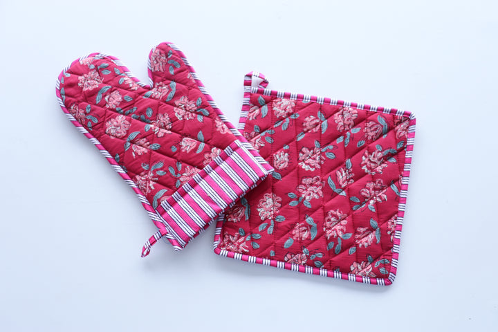 Oven glove and Potholder set - Set of 2 - Red floral
