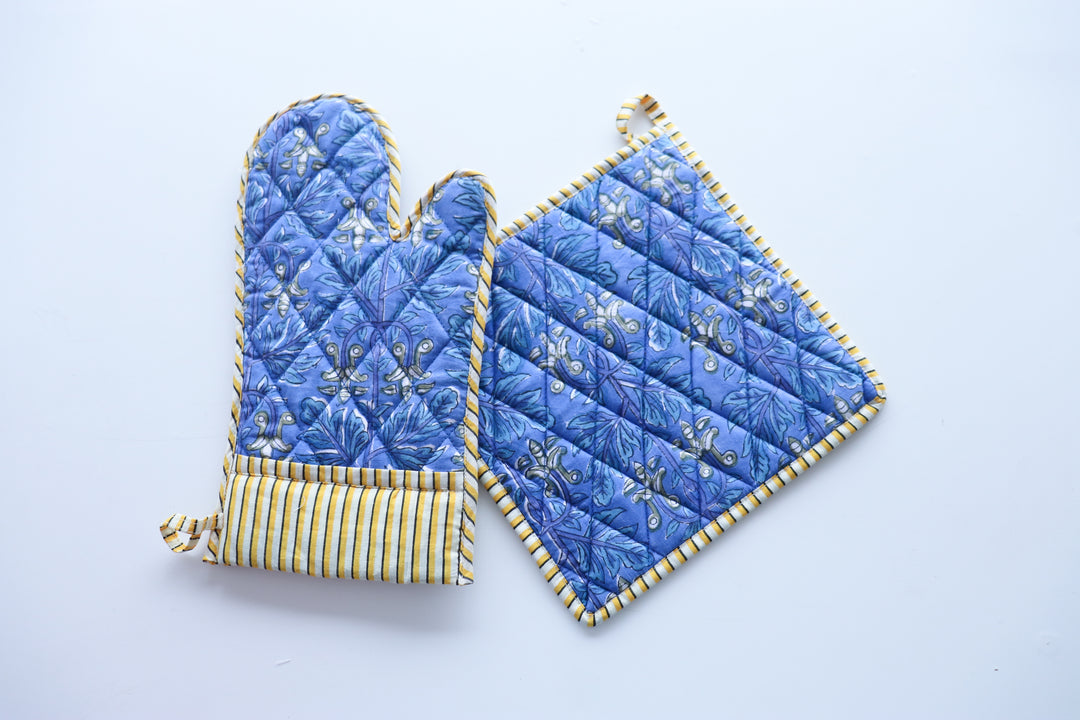 Oven glove and Potholder set - Set of 2 - Blue floral