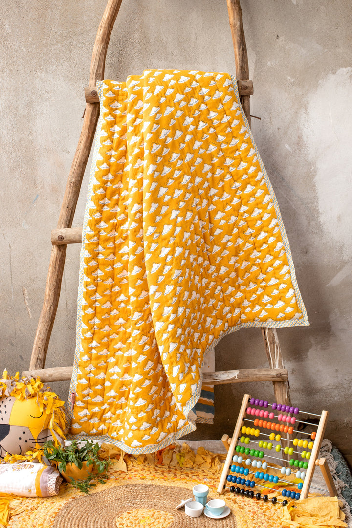 Kids Personalized Lion block print quilt - Baby and kids - Blue and yellow