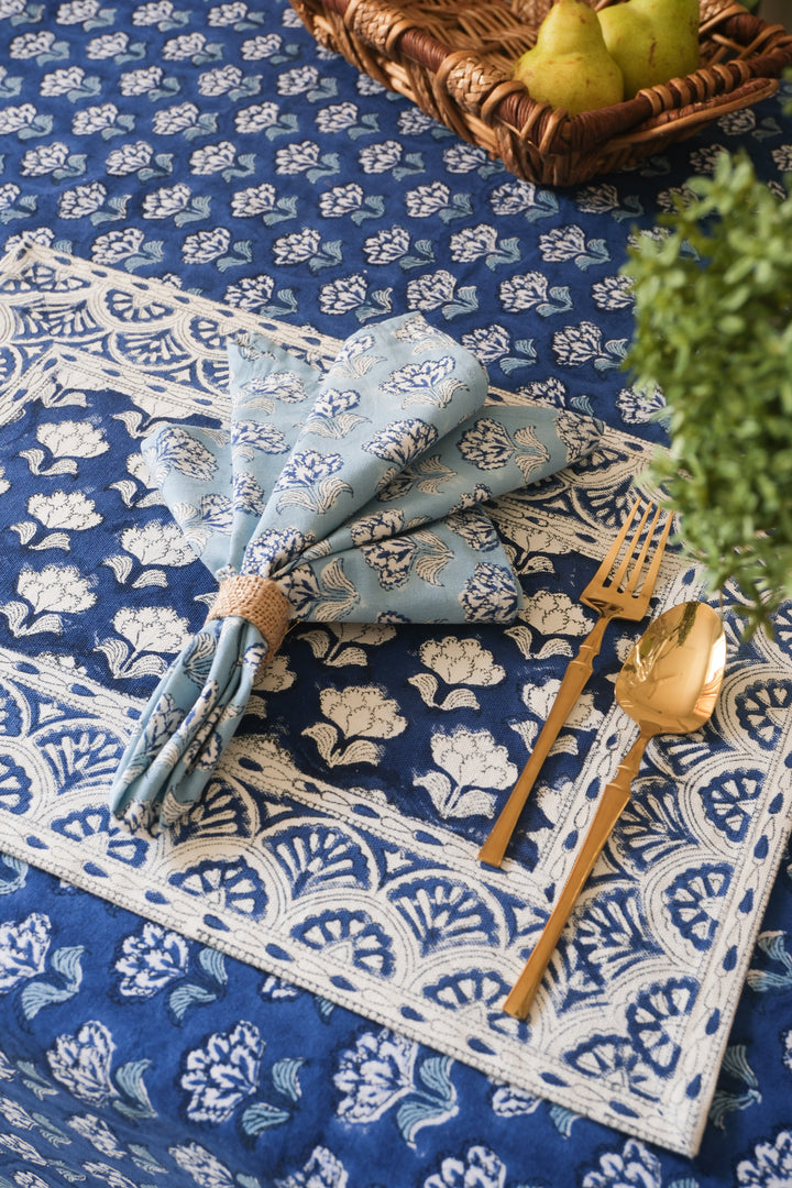 Starlit Sky Block print napkins - Light weight dinner napkins - set of 6 napkins