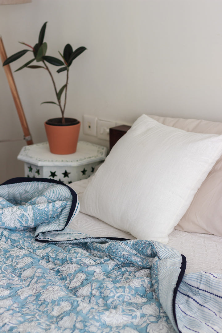 Block print quilt - Blue Razai