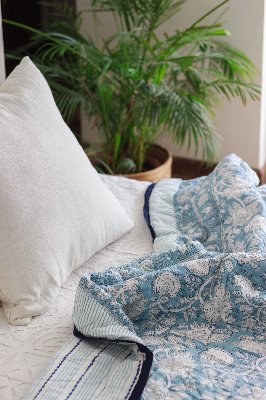 Pre- order - Heavy winter razai with cotton filling- Best quilt for winter - Norway quilt