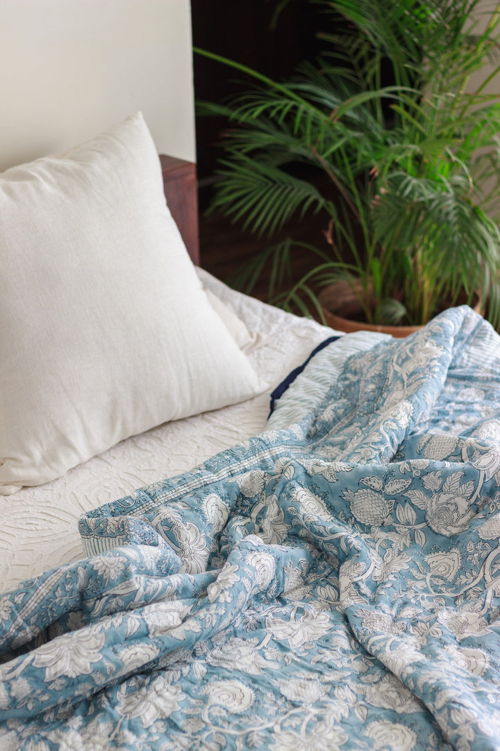 Pre- order - Heavy winter razai with cotton filling- Best quilt for winter - Norway quilt