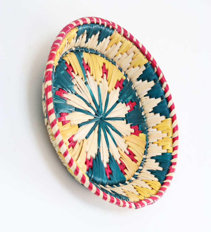 Colourful decorative wall basket - Moonj grass basket - Wall basket for decor - Handwoven grass basket