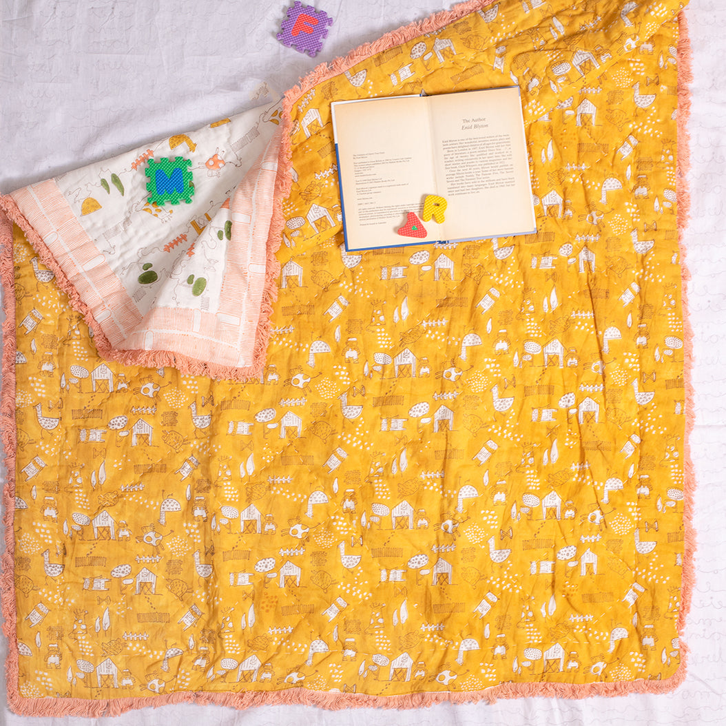 Baby and kids room bedding - Animal Farm quilt