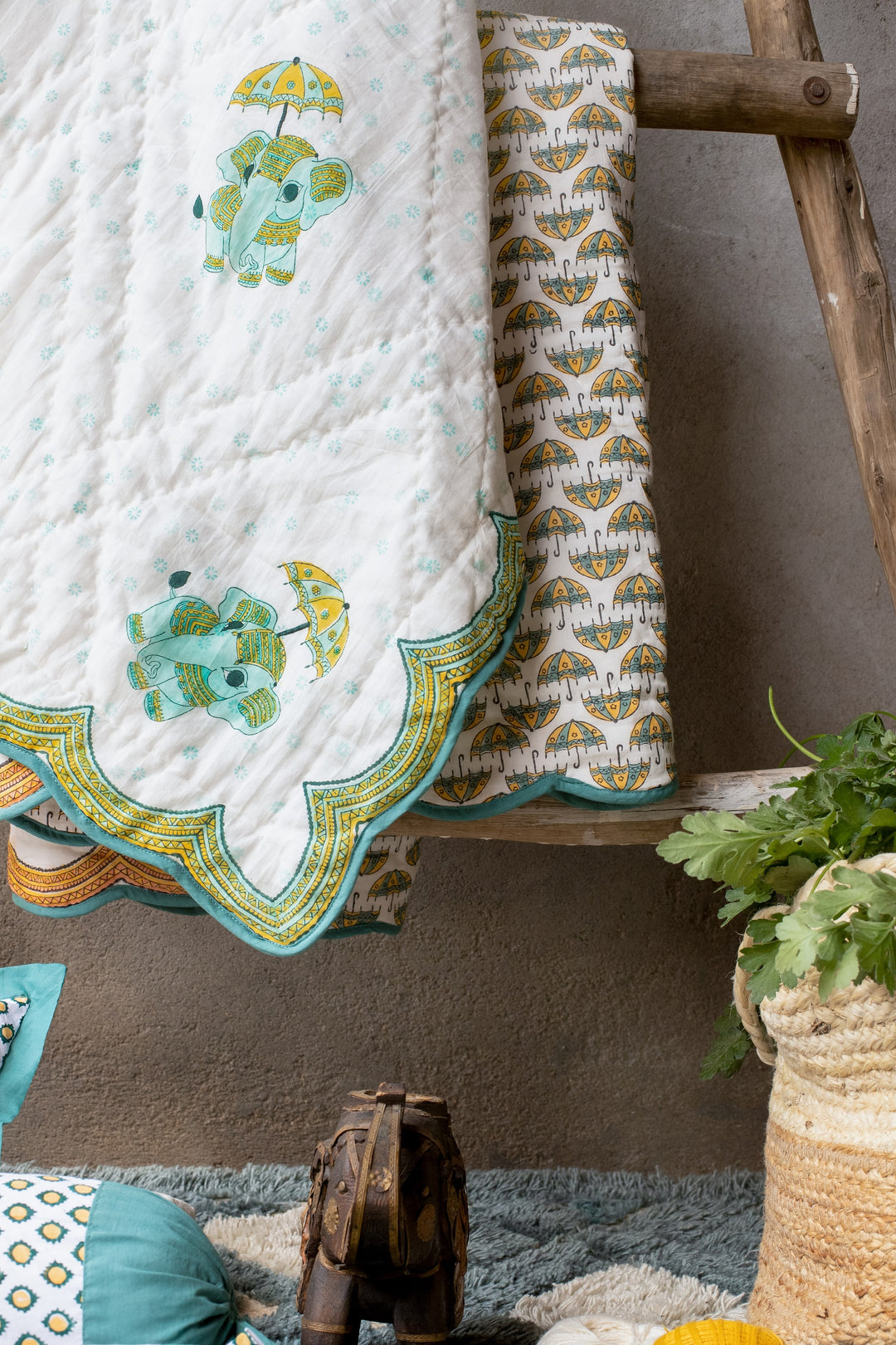 Baby and kids room bedding - Blue Gajah quilt