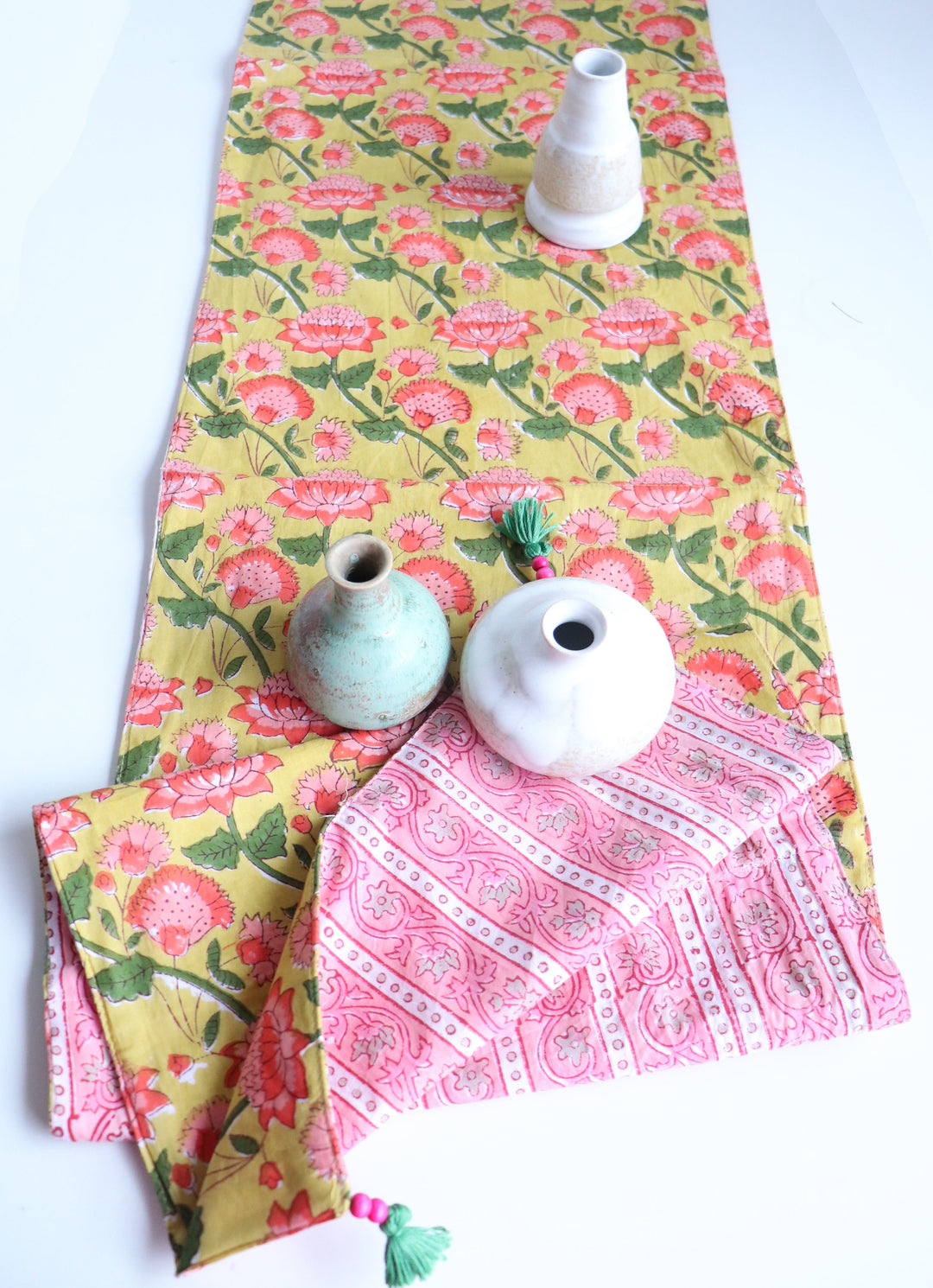 How to style a dining table with a runner (and skip the tablecloth entirely)