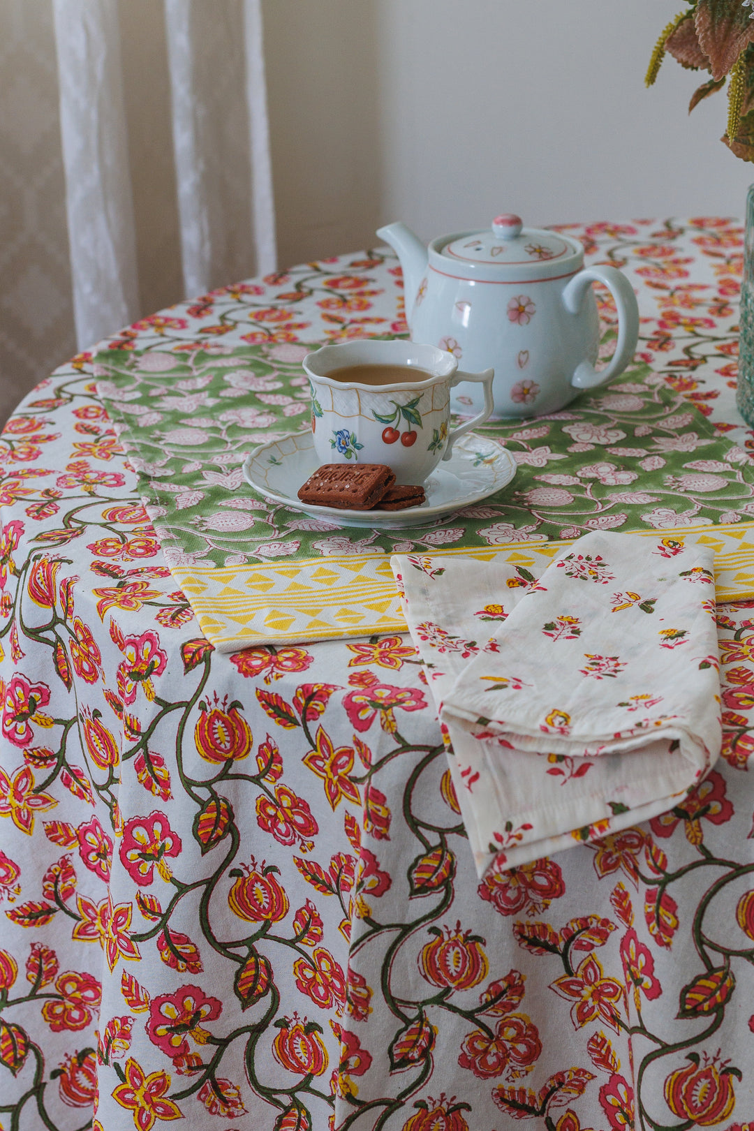 Festive Pomegranate Round tablecloth - 6 seater round block print table cloth -  74 inches