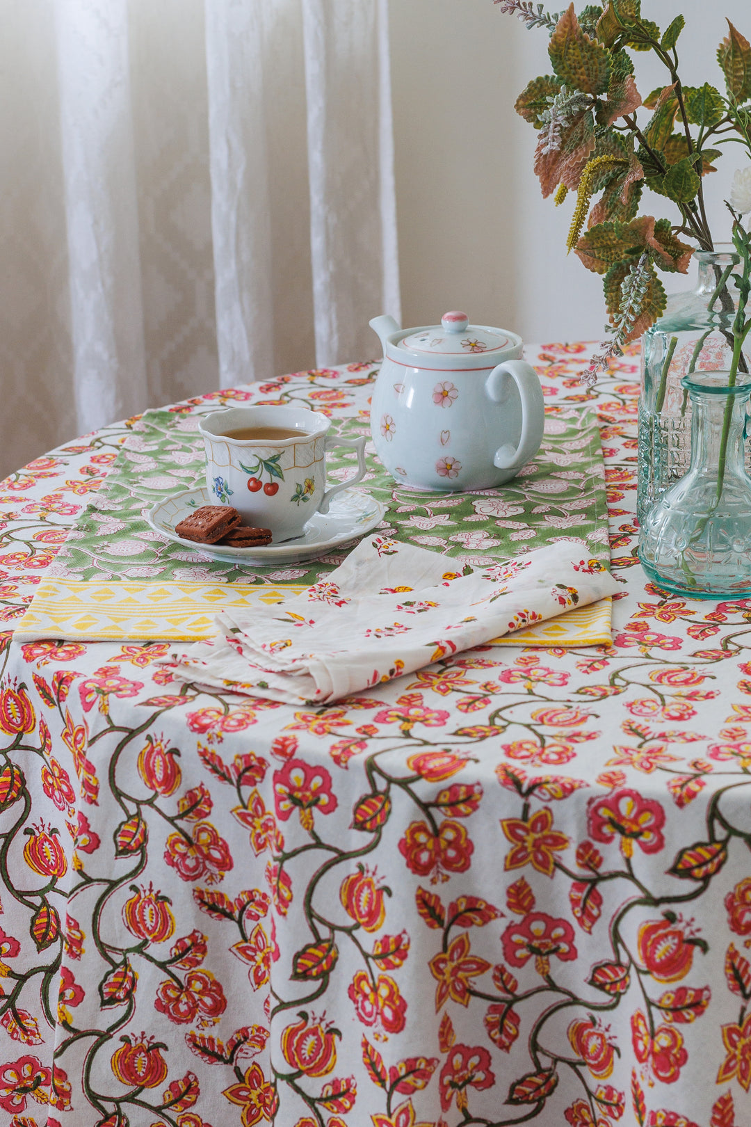 Festive Pomegranate Round tablecloth - 6 seater round block print table cloth -  74 inches
