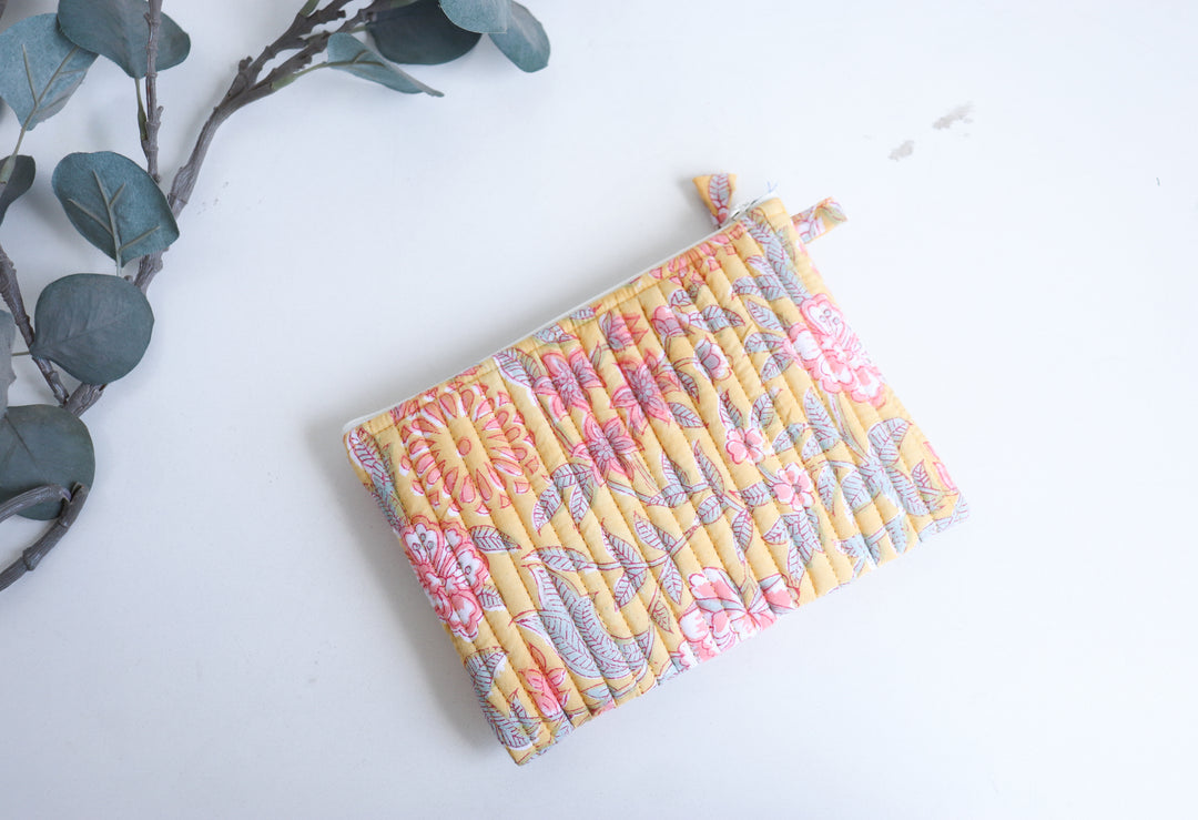 Kindle Paperwhite sleeve - Yellow floral block Print - 6 x 8.5 inches