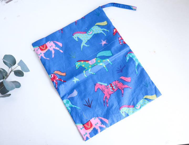 All-in-One Wet &amp; Dry Bag for Kids - Waterproof Swim bags - Colourful Horses