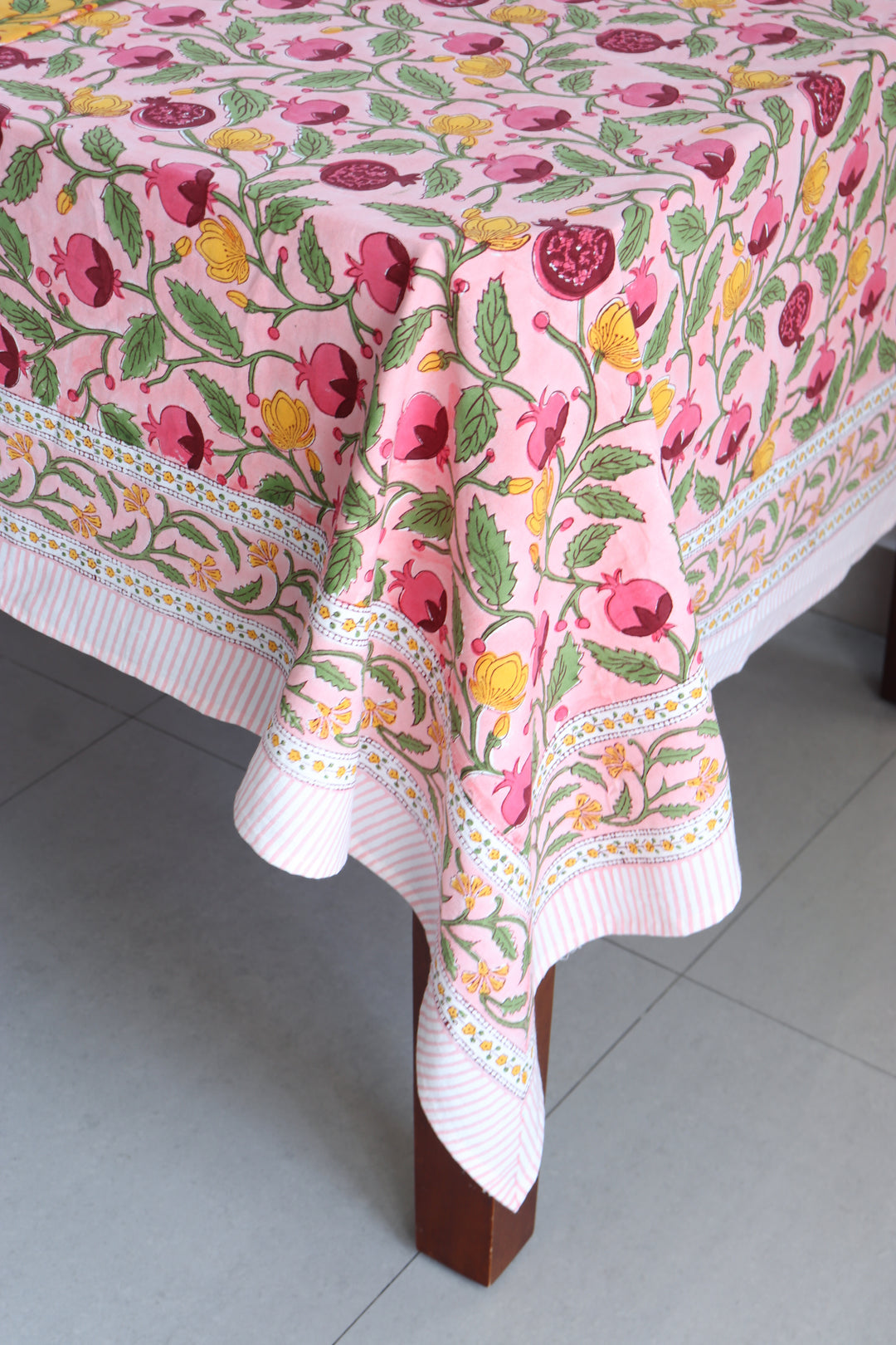 Anar Bahaar floral tablecloth - 6 seater block print table cloth - 60x90 inches