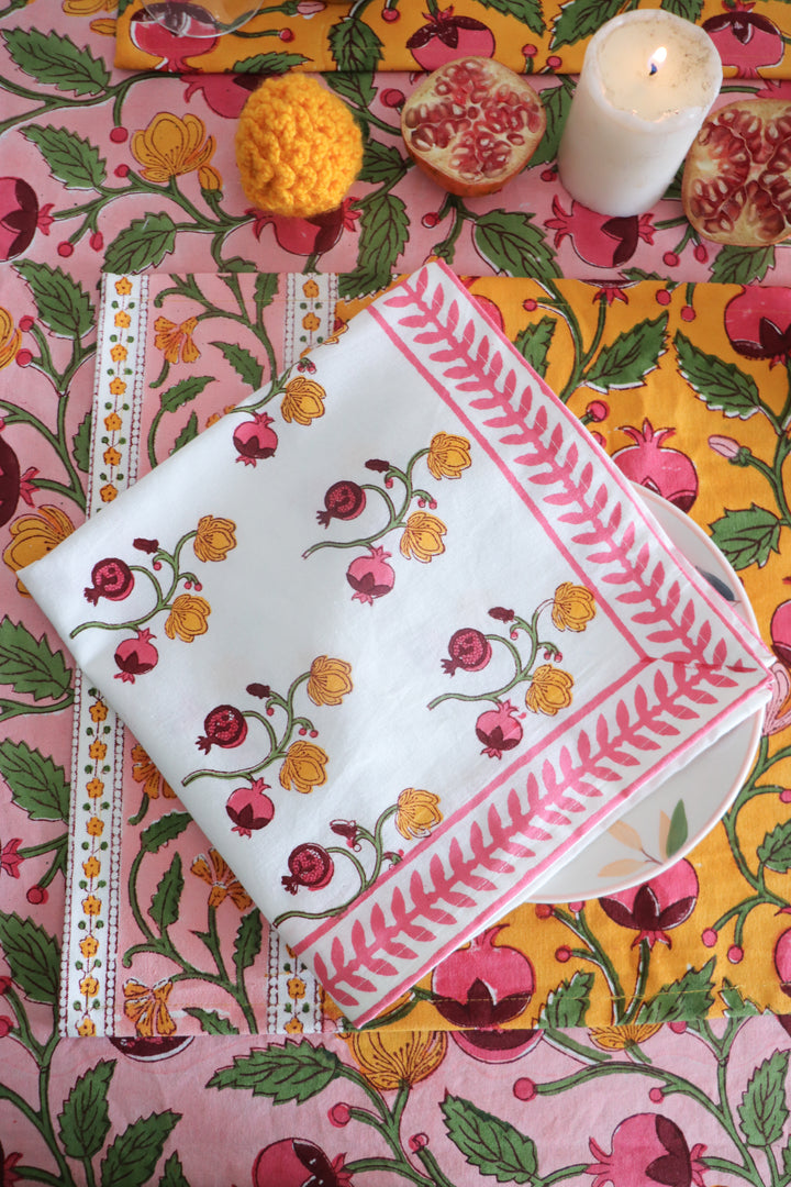 Anar Bahaar Block print napkins - Light weight dinner napkins set
