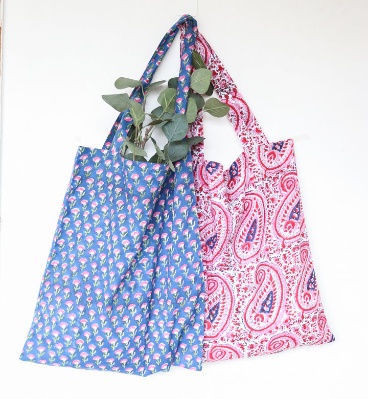 Women's day Eco-friendly gift hamper - Curated quilted bags for women