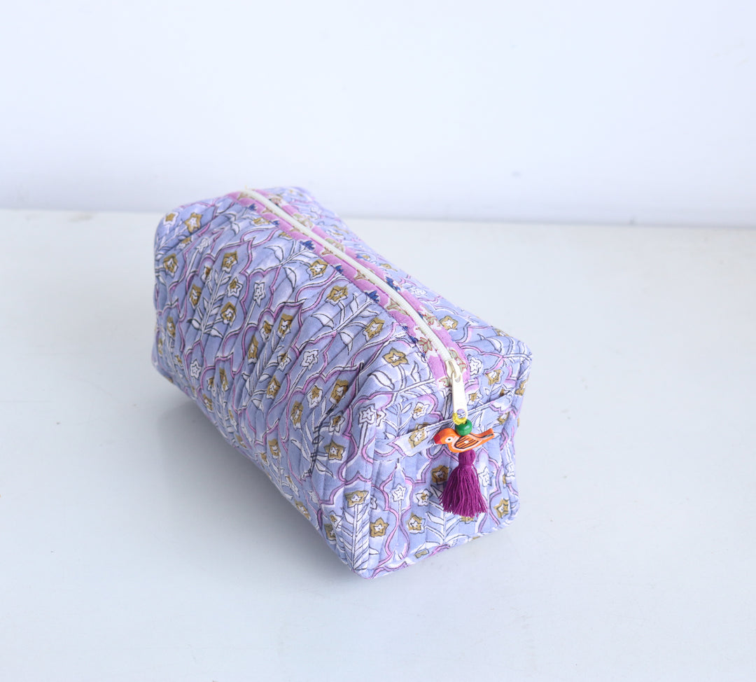 Medium Cosmetic bag - Travel Make up bag - Light Purple