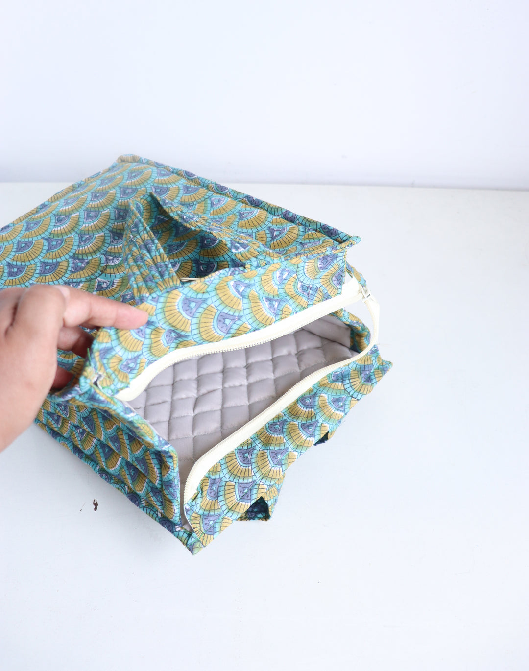 Lunch Tote bags - Block print quilted lunch bags - Teal Geometric