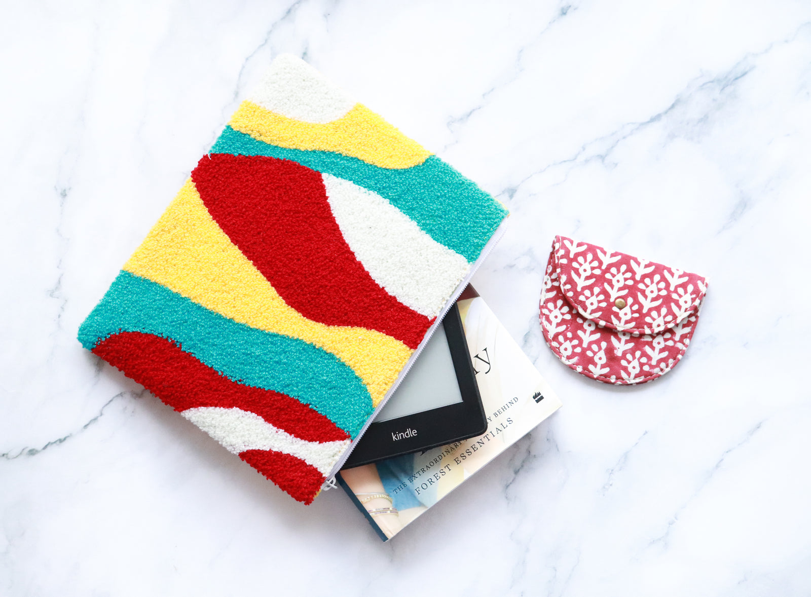 Sale - Embroidered Kindle sleeve - Tablet sleeve - Groovy Graphics - 8 inches - Laptop Sleeve by Kari by Kriti