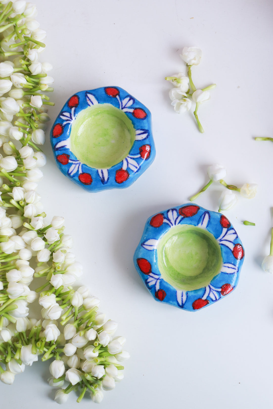 Blue pottery ceramic tea lights - Set of 2/4/6 in a Diwali gift box - Blue and red hexagon