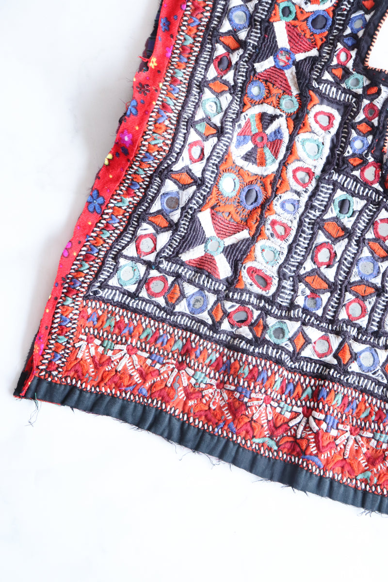 Vintage Jat Embroidery Yoke - Banjara embroidered patch - Wall hanging - Kashish