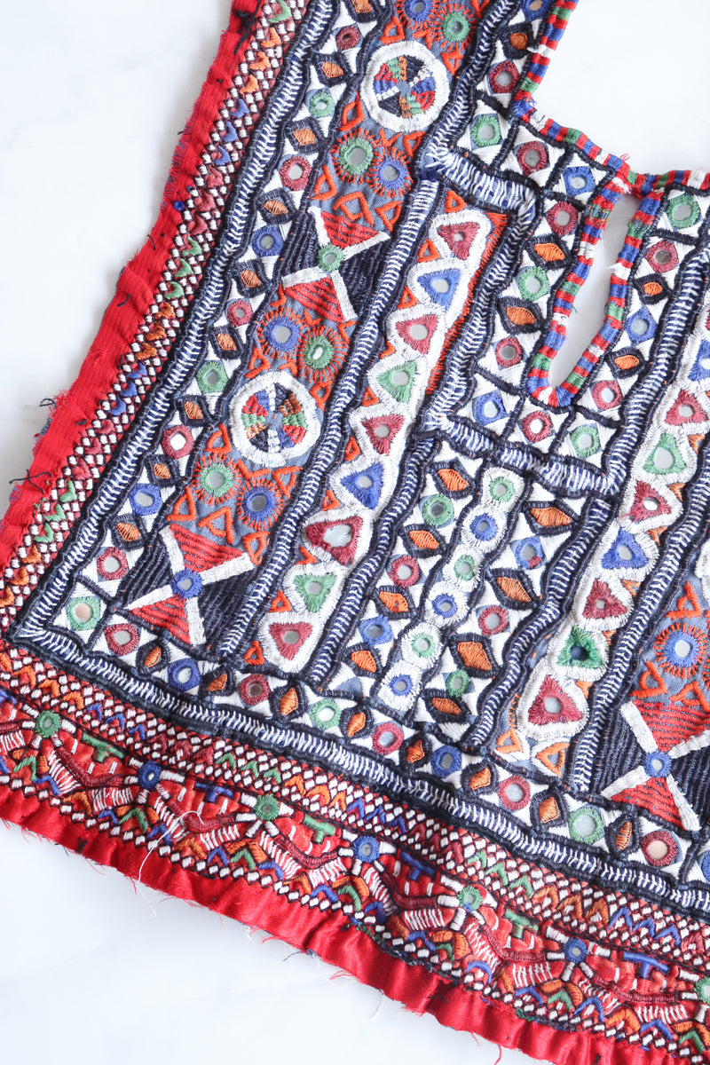 Vintage Jat Embroidery Yoke - Banjara embroidered patch - Wall hanging - Kamal