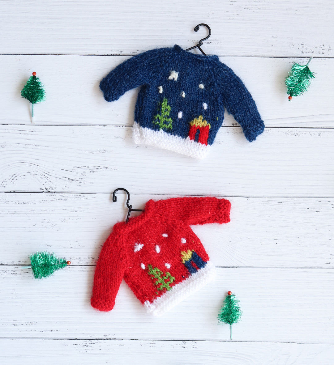 Christmas mini Sweater ornaments - Hand knitted little sweaters - Set of 2