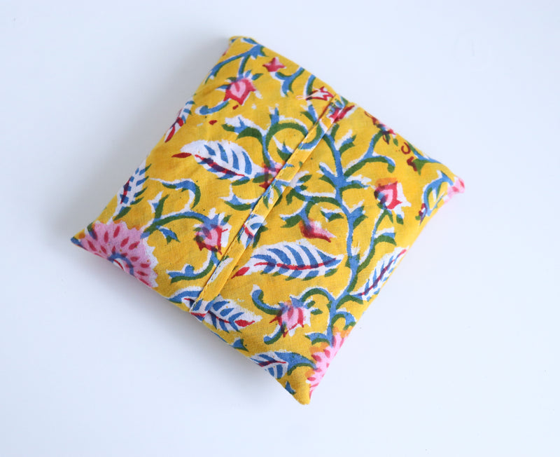 Set of 6 coasters in a bag - Reversible block print quilted coasters - Sunset