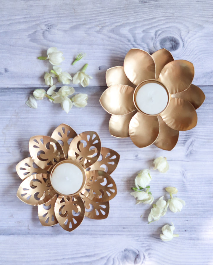 Lotus set of two tea light holders - Handcrafted lotus tea lights - Kavia