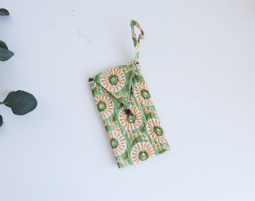 Quilted Sunglasses case - Spectacle cover - Green and yellow Geo