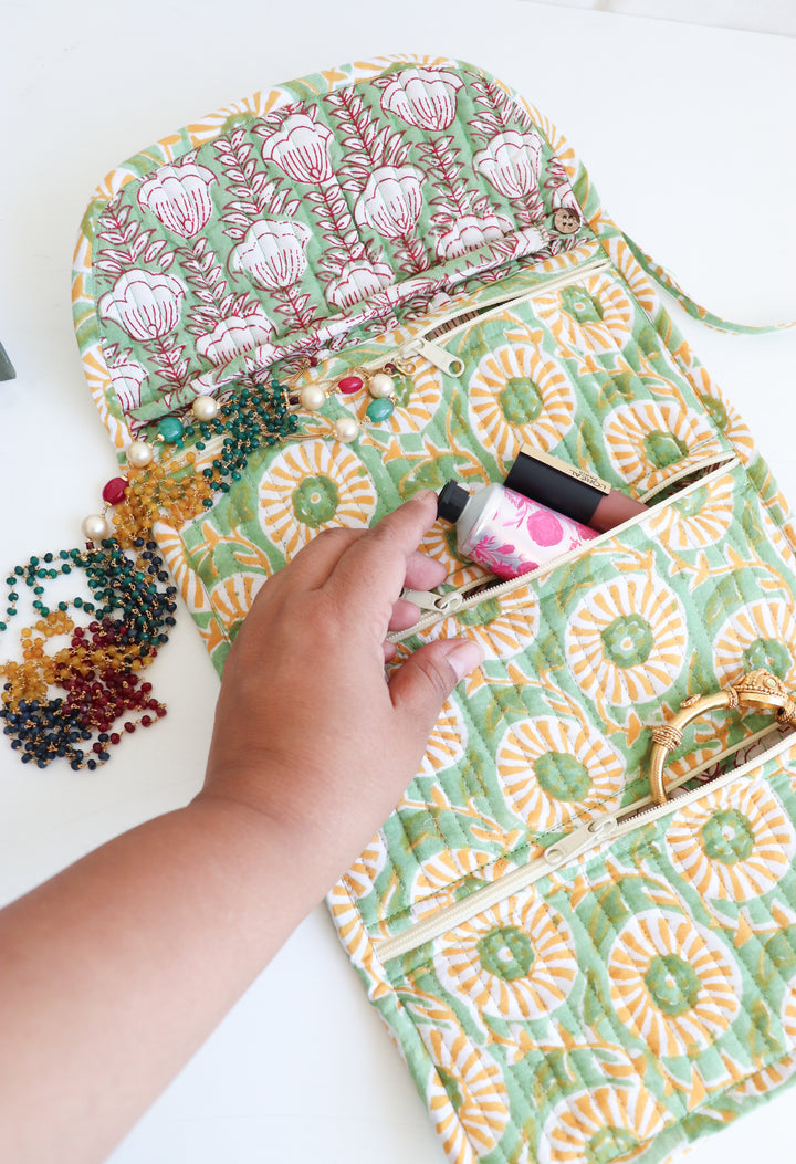 Travel Jewelry Pouch - Jewellery organizer - Light Green