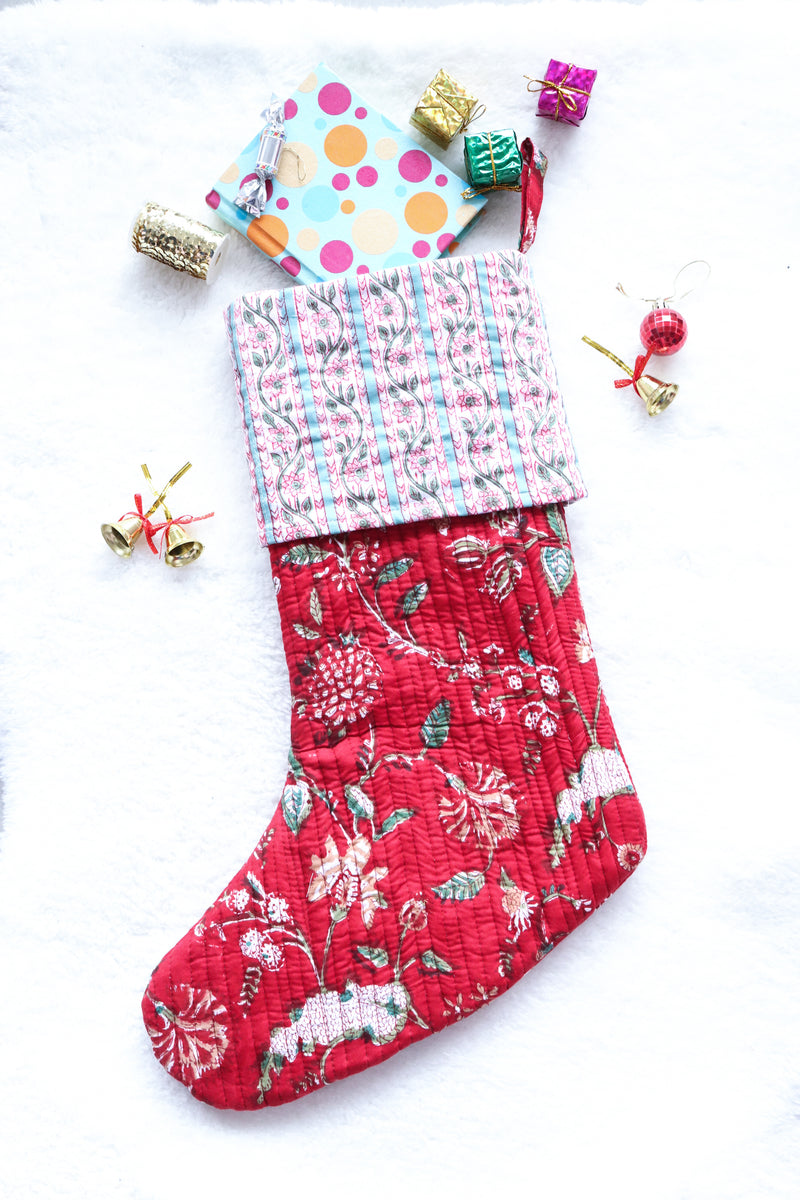 Block print Christmas stockings - Quilted Christmas Decoration - Snowball