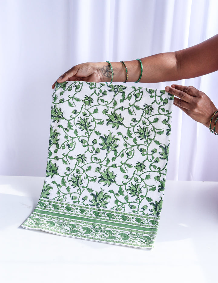 Garden Stripes placemats - Block print table mats set of 6 - 13x19 inches - Shades of Green