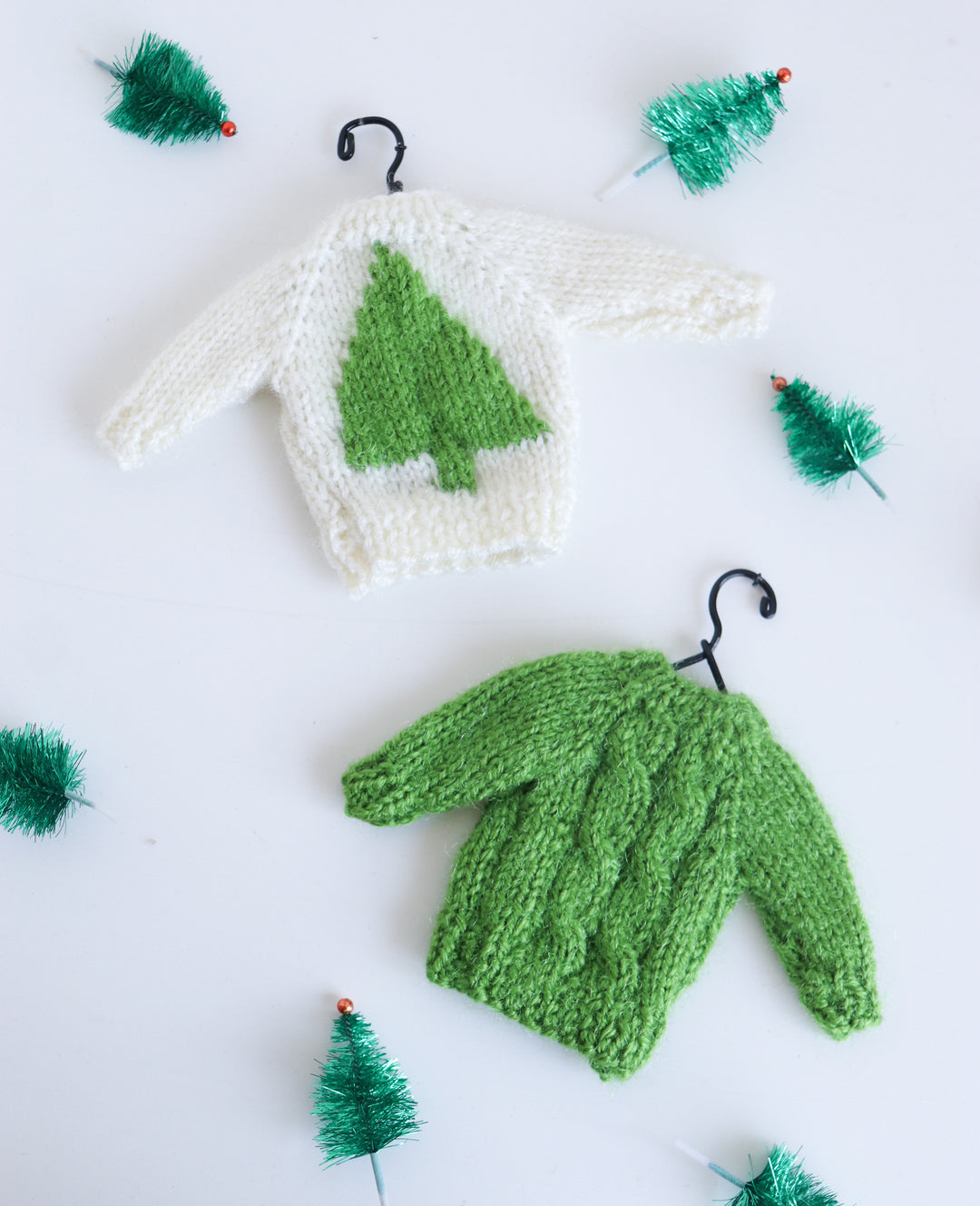 Christmas mini Sweater ornaments - Hand knitted little sweaters - Set of 2