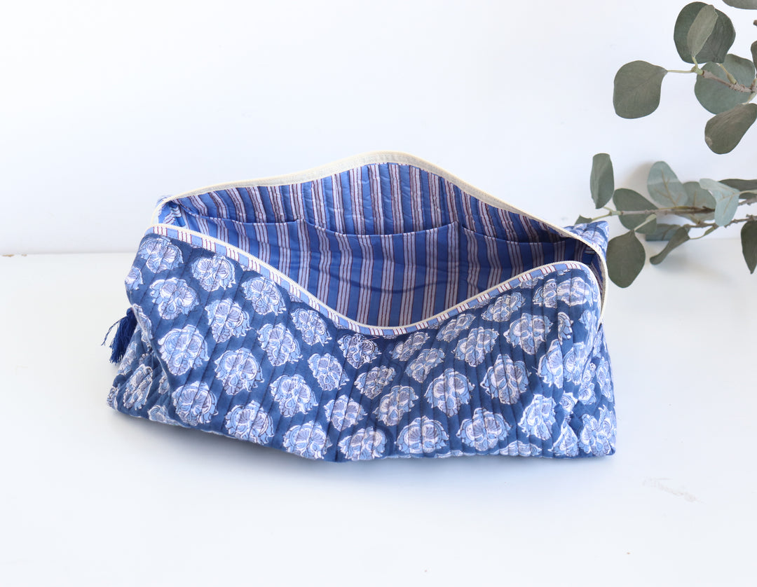 Hair tools organizer kit - XL Cosmetic bag - Block print Dyson Air wrap organizer bag - Dark blue booti