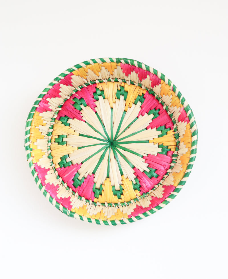 Decorative wall basket - Moonj grass basket - Wall basket for decor - Multicolour