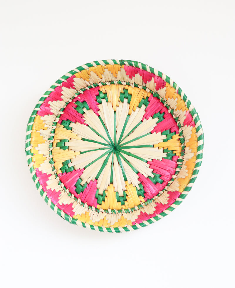Decorative wall basket - Moonj grass basket - Wall basket for decor - Multicolour