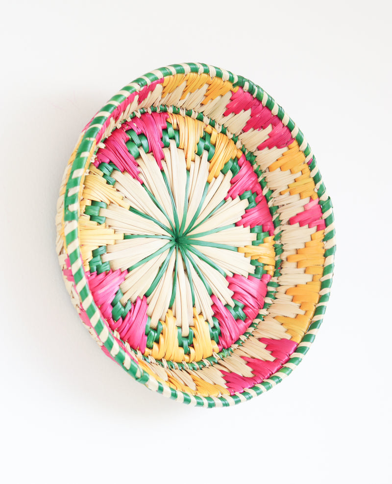 Decorative wall basket - Moonj grass basket - Wall basket for decor - Multicolour