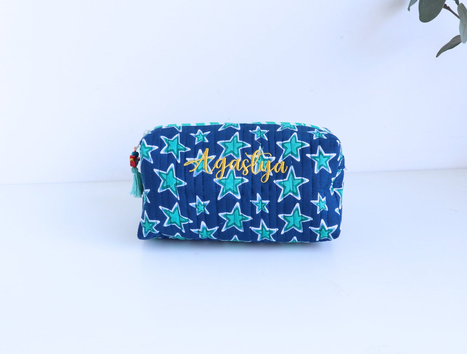 Personalized Kids Block Print Star Travel bag - Custom Name - back view