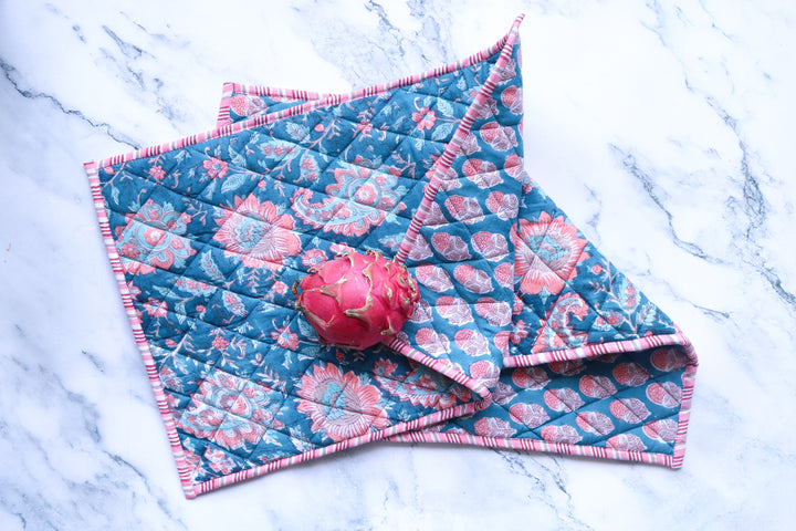 Set of 2 Block print Quilted placemats - Reversible Table mats - 13x19 inches - Teal