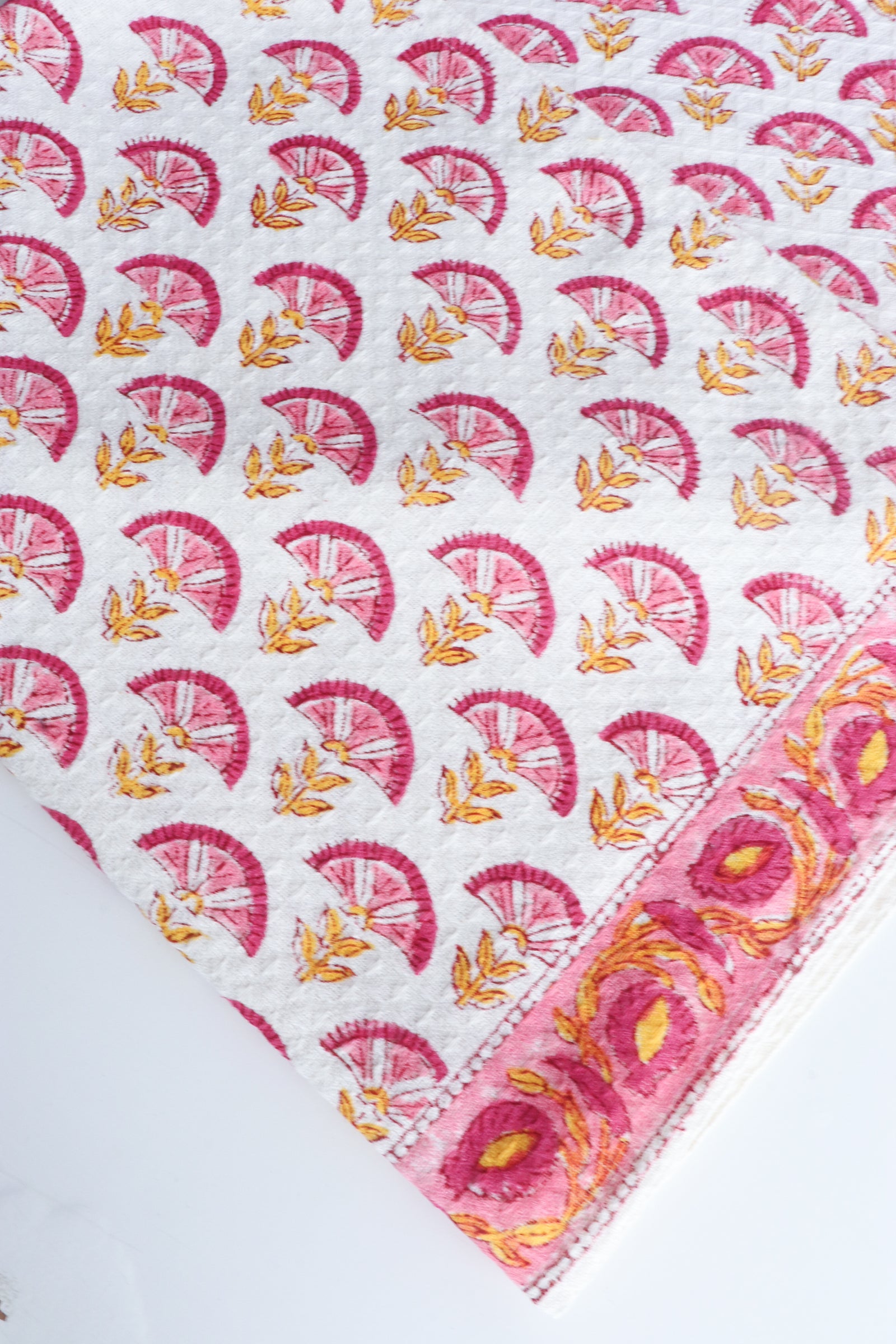 Set of 2 waffle kitchen towels - Block print dish towels - Tea towels - Pink roses - back view
