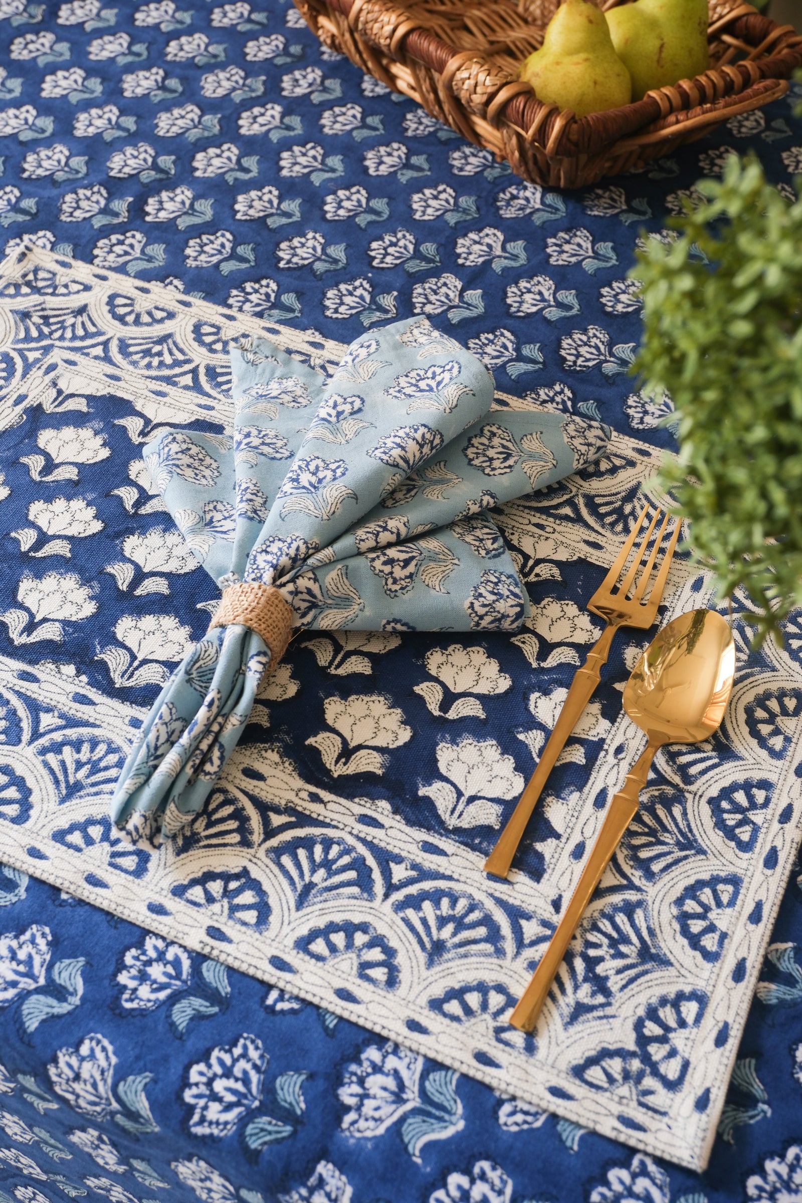 Starlit Sky Block print napkins - Light weight dinner napkins - set of 6 napkins - Napkins by Kari by Kriti