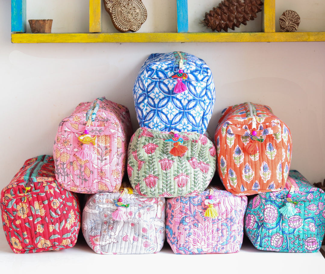 Assorted block print medium makeup bags in bulk lot
