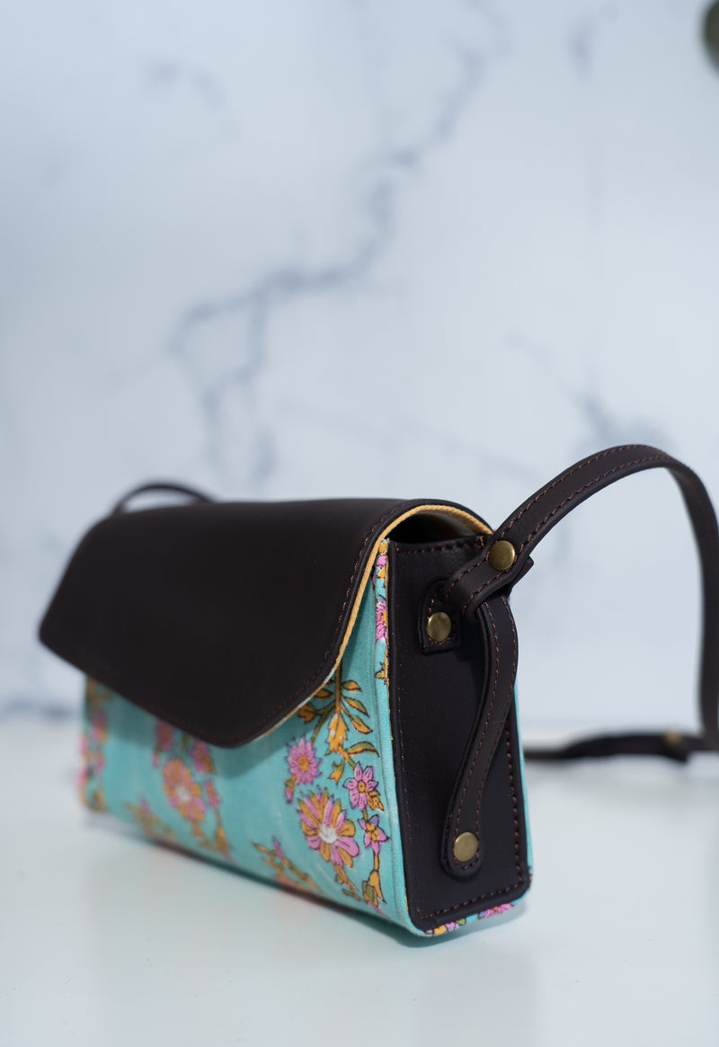 Structured sling bag - Crossbody bag for women - Rang
