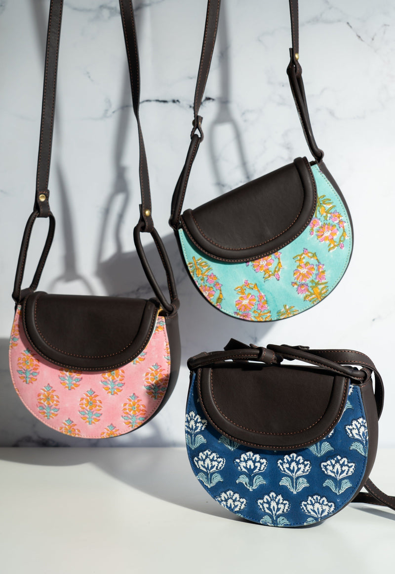 Half moon Women&