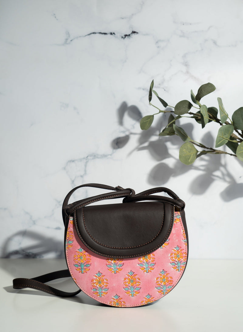 Half moon Women&