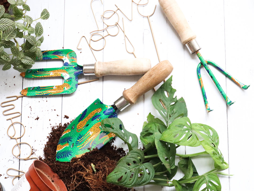 Garden tools set - Set of 3 - Shovel, rake, spade - digging tools - Garden tools gift set - Fierce