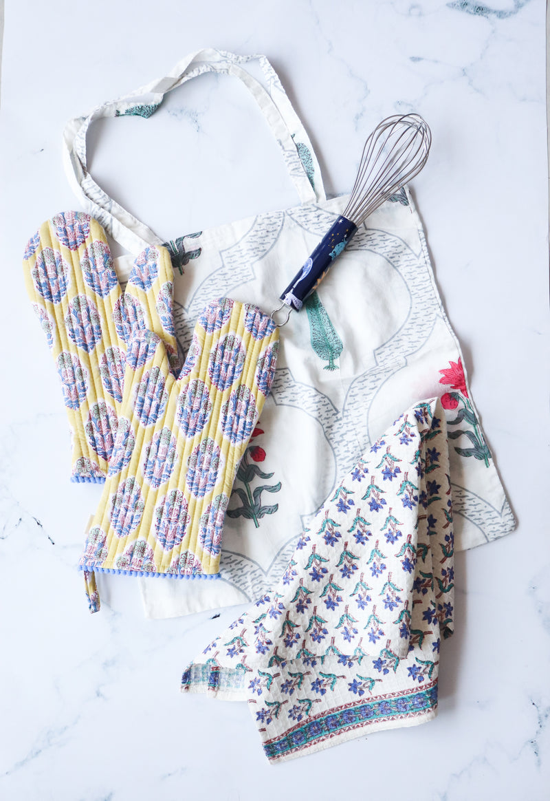 Kitchen gift hamper - Home cook gift bag - Kitchen gift for Mom