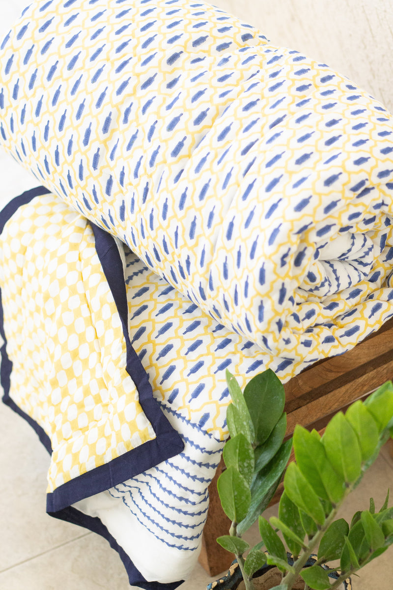 Pre - order - Best quilt for heavy winter - Razai for heavy winter - Yellow winter quilt