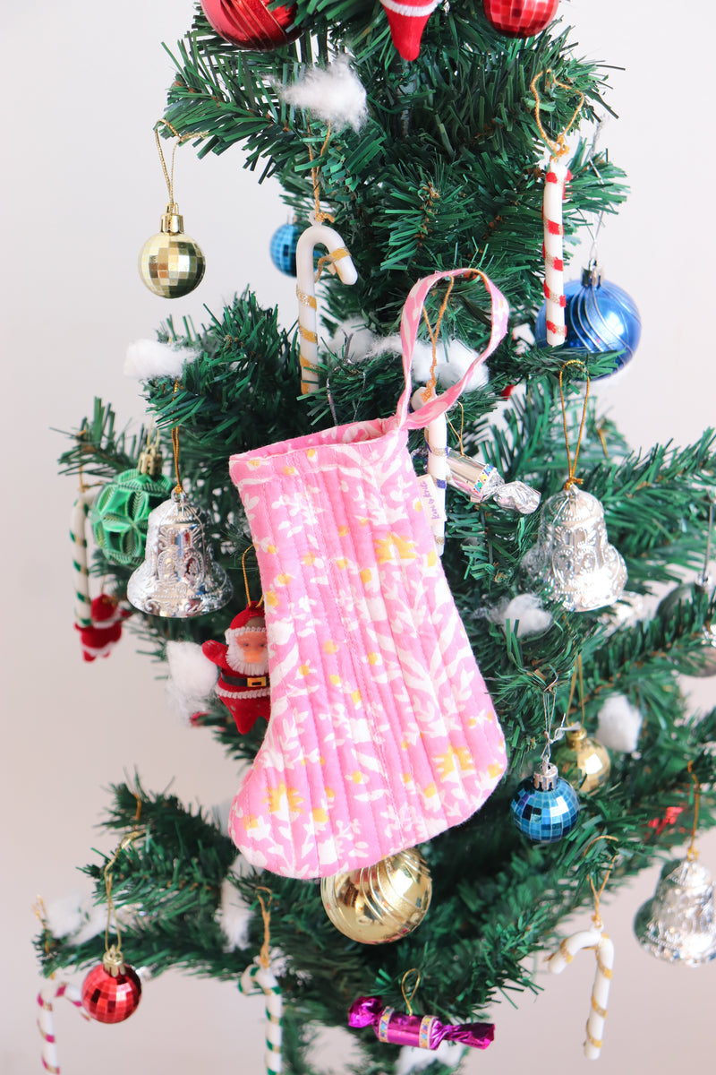 Mini Christmas stocking - Quilted Christmas Hanging Decoration - Christmas ornament - Marshmallow